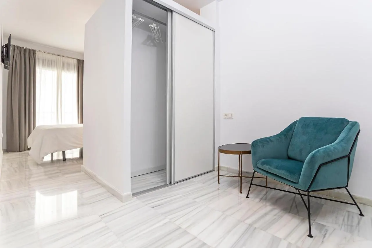 Malaga Rivas 34 Suites Homes Aparthotel