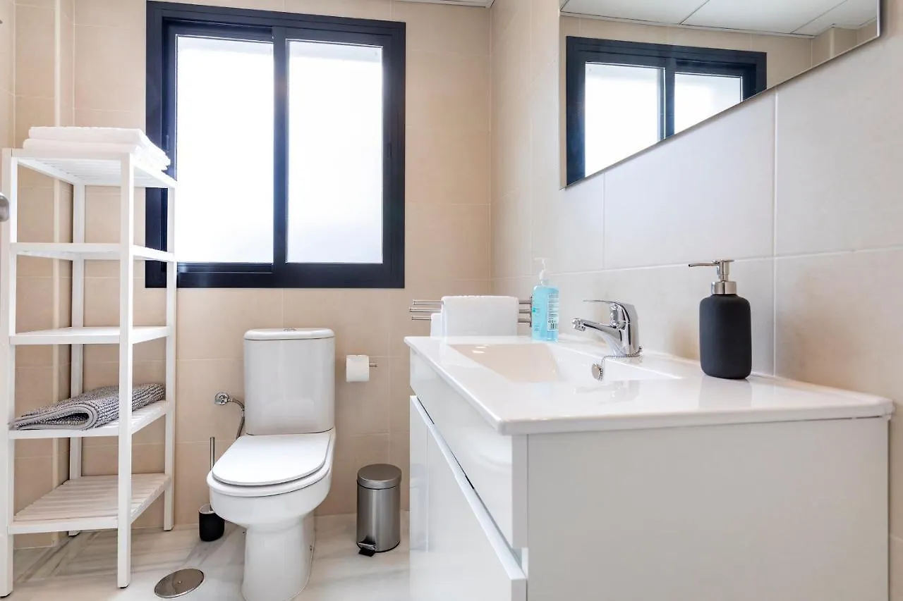 Malaga Rivas 34 Suites Homes